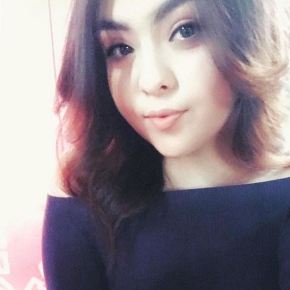 Meet your Posher, Melissa - Picture 1 of 1